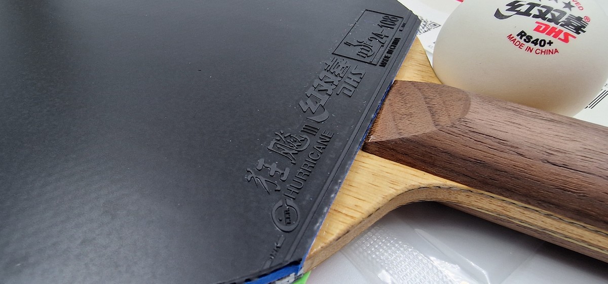 DHS Hurricane 3 Neo Ma Long ütő